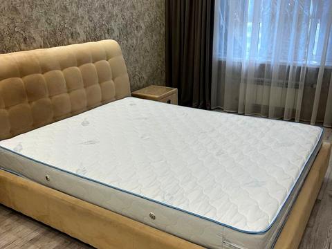 квартира за адресою Драгоманова вул., 10