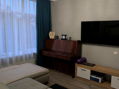 квартира за адресою Рея Бредбері вул., 2