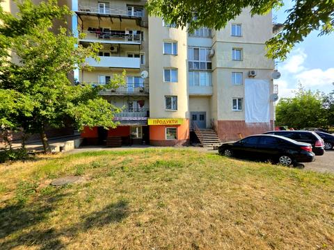 комерційна за адресою Пасічна вул., 38