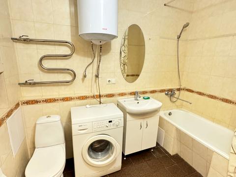 квартира за адресою Миколи Лаврухіна вул., 8