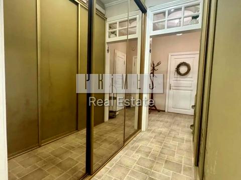 квартира за адресою Київ, Богдана Хмельницького вул., 84