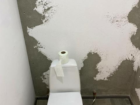 комерційна за адресою Червона вул., 3