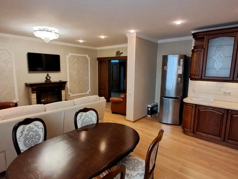 квартира за адресою Миколи Бажана просп., 1-А