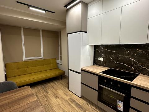 квартира за адресою Івана Білика вул. (Яблунева), 4