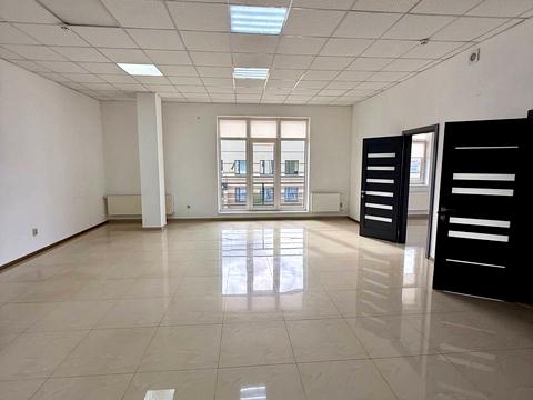 комерційна за адресою Володимира Стельмаха вул. (Курчатова), 18а