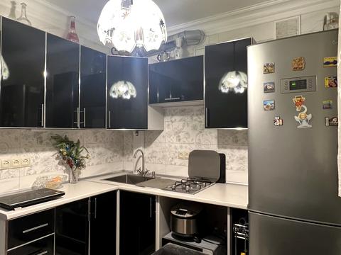 квартира по адресу Константиновская ул., 63/12