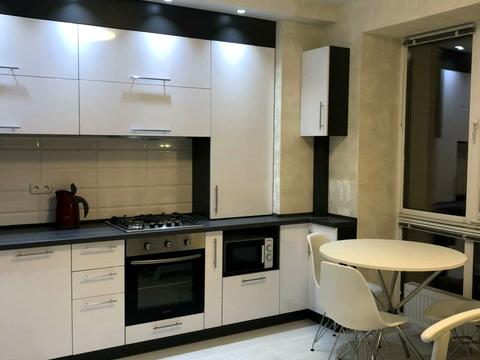 квартира за адресою Левка Лук'яненка вул. (Василя Жуковського), 20