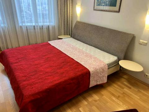 квартира за адресою Дмитрівська вул., 13-А