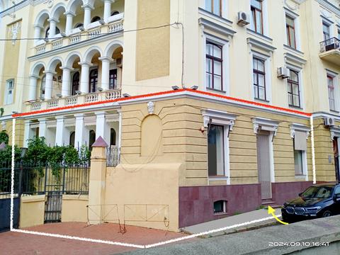 коммерческая по адресу Европейская пл. (Екатерининская), 8