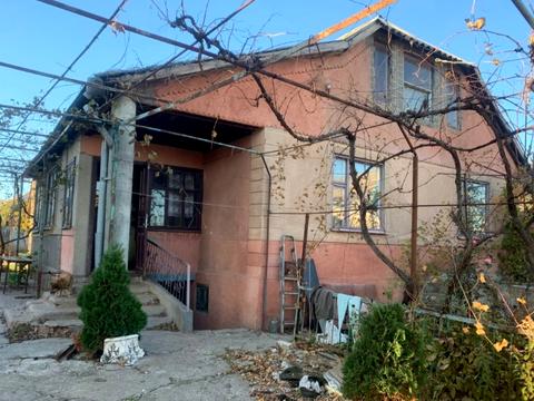будинок за адресою Айвазовського