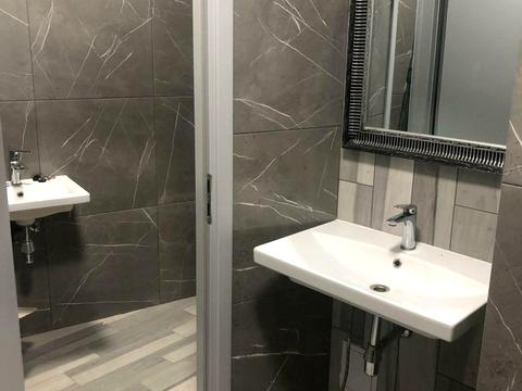 коммерческая по адресу Чорновола /  Замарстинівська, 16