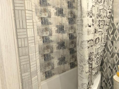 квартира за адресою Рея Бредбері вул., 2