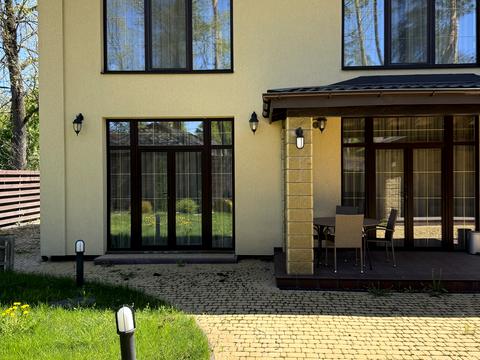 дом по адресу Евгения Коновальца ул., 11