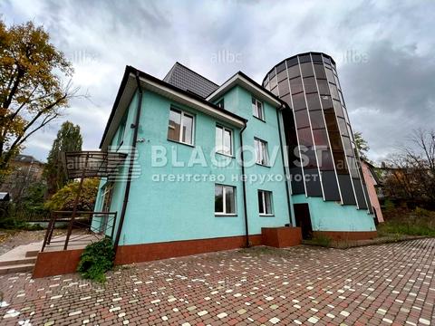 коммерческая по адресу Задорожный пер., 3