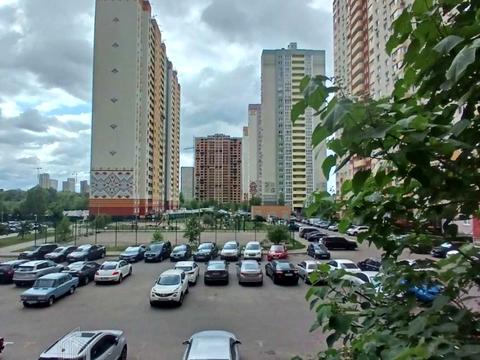 комерційна за адресою Бориса Гмирі вул., 14-А