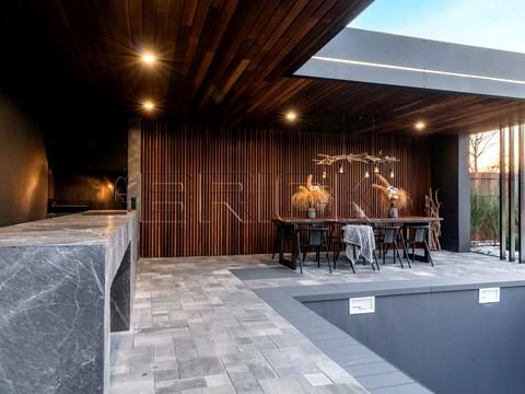 дом по адресу Прирічна