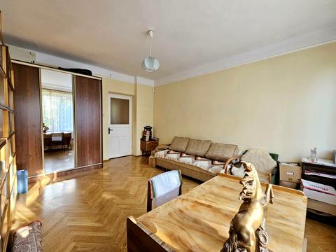будинок за адресою Запорізька вул., 1