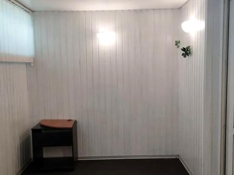 комерційна за адресою Шевченка вул., 18