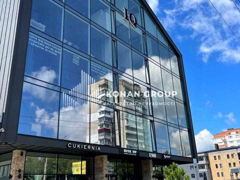 комерційна за адресою Зарічанська вул., 13Б