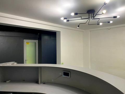 комерційна за адресою Мечникова вул. (Кловський), 18