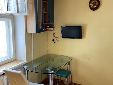 квартира за адресою Кирила Трильовського вул., 8