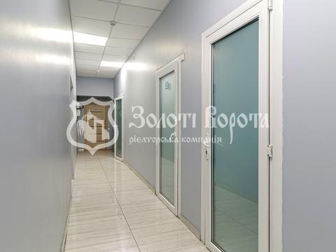 комерційна за адресою Вишгородська вул., 38