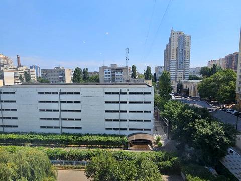 квартира за адресою Добровольців вул. (Маршала Говорова), 3