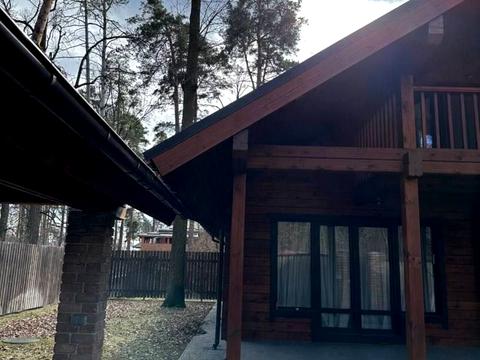 будинок за адресою Лісна вул