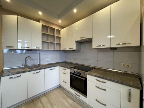 квартира по адресу Авиаконструктора Игоря Сикорского ул. (Танковая), 4-Б