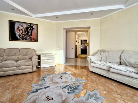 квартира за адресою проспект Богдана Хмельницкого, 4