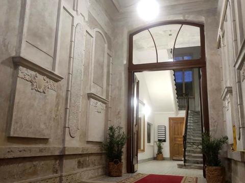 коммерческая по адресу Руданского ул., 5