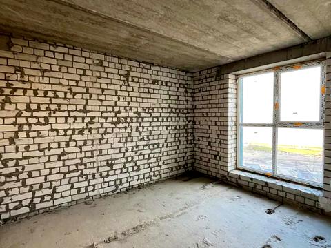квартира по адресу Героев Днепра ул., 4