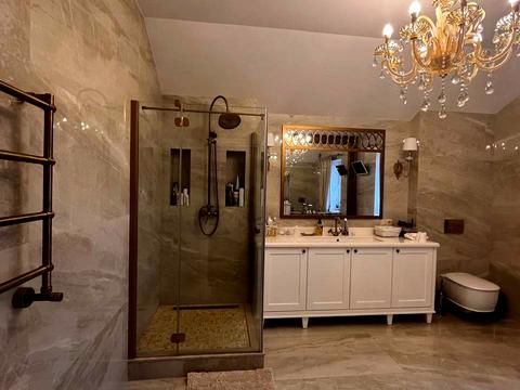 будинок за адресою с. Музичі, Центральна