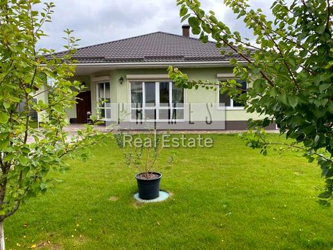 дом по адресу Сонячна вул.