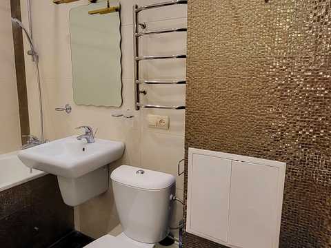 квартира за адресою Київ, Михайла Гришка вул., 9