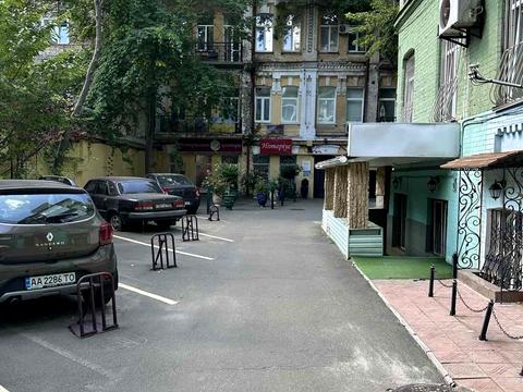 квартира за адресою Євгена Чикаленка вул. (Пушкінська), 12-А