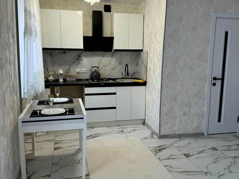 квартира за адресою Академіка Заболотного вул., 30