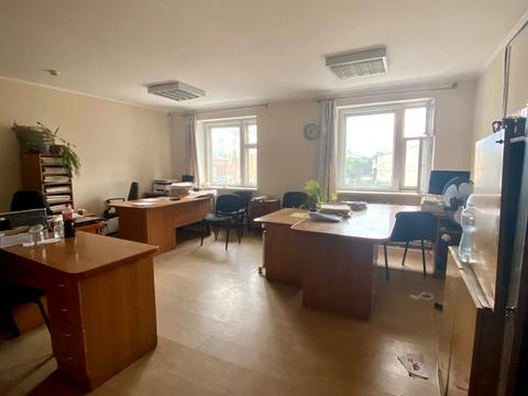 коммерческая по адресу Івана Макуха ул., 2а