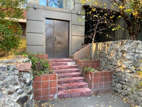 комерційна за адресою Київ, Верхня вул., 1-3