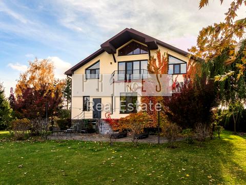 будинок за адресою Святкова вул.