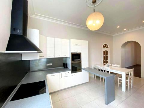 квартира за адресою Почайнинська вул., 23