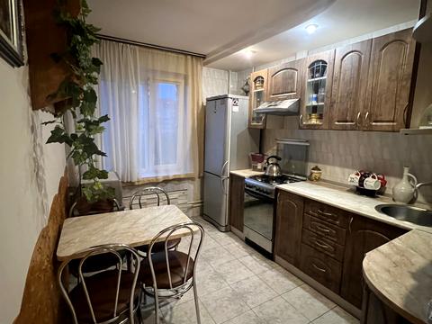квартира за адресою Аркадія Голуба вул. (Постишева), 5