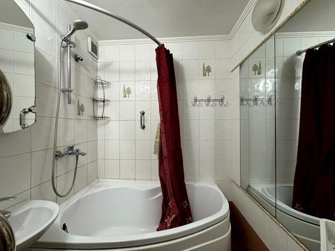 квартира за адресою Оноре де Бальзака вул., 58