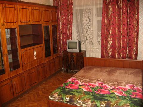 квартира за адресою Ореста Левицького вул. (Академіка Курчатова), 8