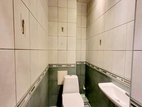 квартира за адресою Василя Симоненка вул., 2