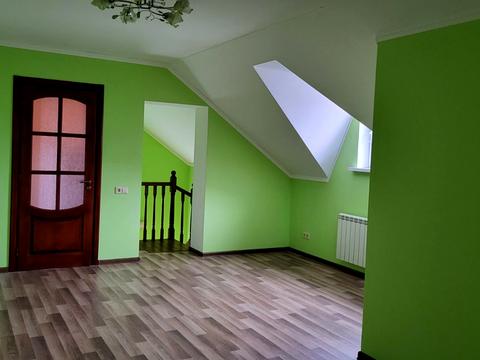 будинок за адресою Гідності