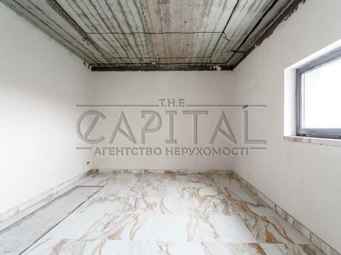 будинок за адресою Квітнева, 14