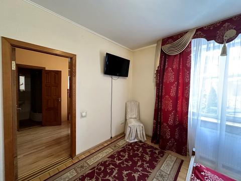 коммерческая по адресу Червоной Калины просп., 79