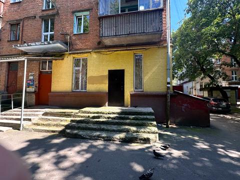 коммерческая по адресу Каменецкая ул., 102
