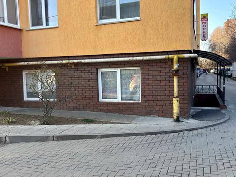 комерційна за адресою Панаса Мирного вул., 7/1